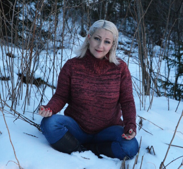 HAR DIAGNOSEN BIPOLAR 1: - Jeg har så lyst til å påvirke systemet - holde foredrag og kanskje skrive en bok. Det er så viktig å få fortalt hvordan jeg ble behandlet av psykiatrien - og hvordan ting kan gjøre annerledes. Foto: Christina Johansen HAR DIAGNOSEN BIPOLAR 1: - Jeg har så lyst til å påvirke systemet - holde foredrag og kanskje skrive en bok. Det er så viktig å få fortalt hvordan jeg ble behandlet av psykiatrien - og hvordan ting kan gjøre annerledes. Foto: Christina Johansen
